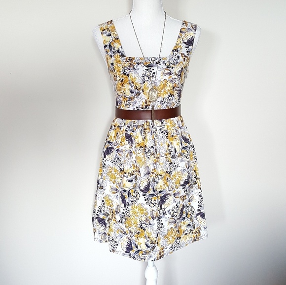 BeBop Dresses & Skirts - BeBop Floral Dress